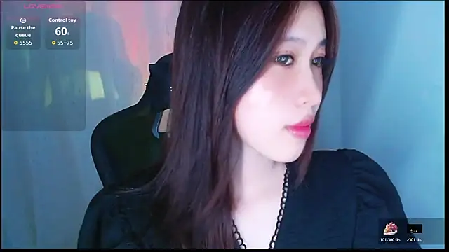 mystica-myst online show from June 10, 2026, 4:56 am