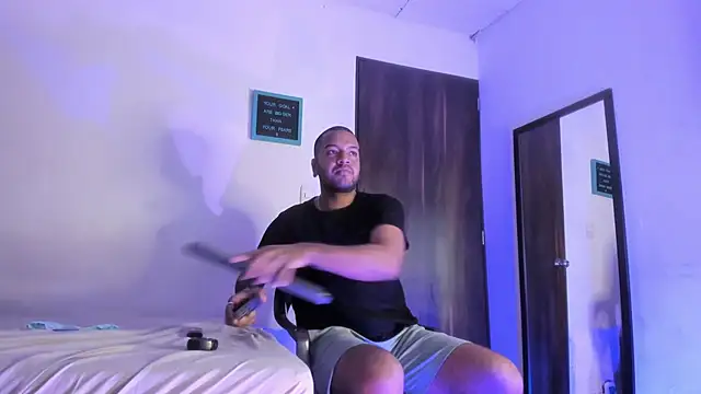 Dann 17  online show from November 10, 2025, 10:58 am