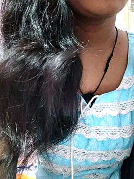 Snapshot of anjali2351 chatting on April 14, 2026, 2:06 am anjali2351 online show from April 14, 2026, 2:06 am