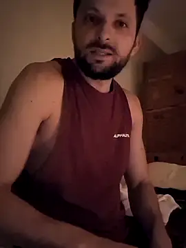 felipelon07 online show from November 29, 2025, 4:15 am