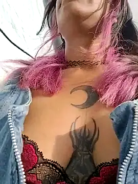 Snapshot of Abby_2-1 chatting on November 1, 2025, 9:06 pm Abby 2-1 online show from November 1, 2025, 9:06 pm