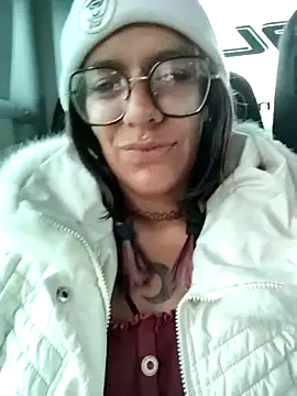 Snapshot of Abby_2-1 chatting on November 4, 2025, 9:25 pm Abby 2-1 online show from November 4, 2025, 9:25 pm