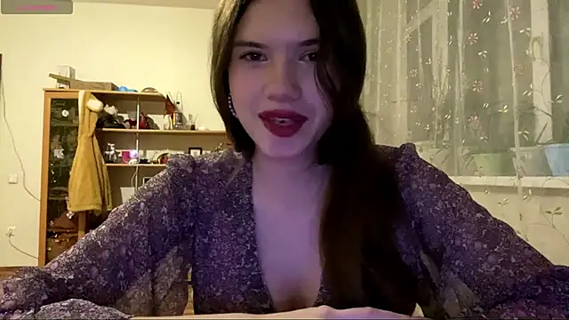 AlmetaBradicich online show from October 28, 2025, 11:25 am