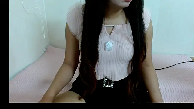Snapshot of Baby_Leosexx chatting on October 8, 2025, 9:51 am Baby Leosexx online show from October 8, 2025, 9:51 am