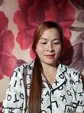 Snapshot of lucky774- chatting on October 30, 2025, 10:49 am lucky774- online show from October 30, 2025, 10:49 am