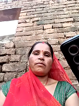 Snapshot of Nm_sanjna chatting on October 6, 2025, 3:42 pm Nm sanjna online show from October 6, 2025, 3:42 pm