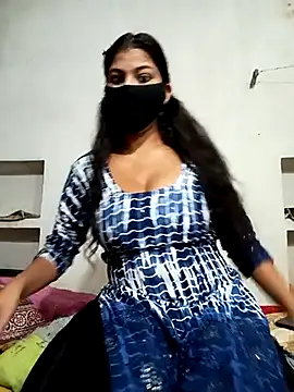 Snapshot of Miya_sistar chatting on November 4, 2025, 10:36 am Miya sistar online show from November 4, 2025, 10:36 am