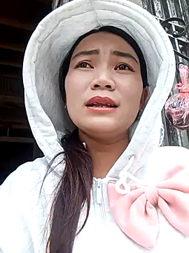 kun-love online show from October 29, 2025, 6:15 am