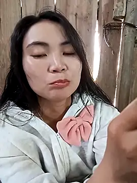 kun-love online show from October 30, 2025, 2:46 am