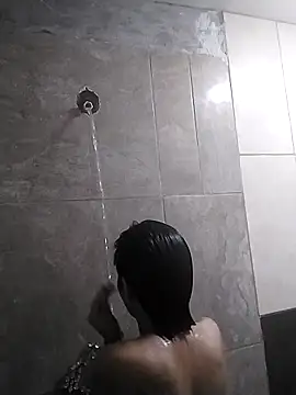 Lollysmile26 online show from November 21, 2025, 7:29 am