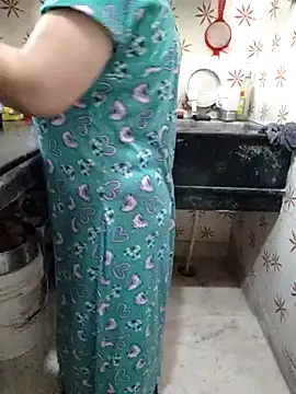 Snapshot of janvi_100 chatting on October 13, 2025, 4:34 am janvi 100 online show from October 13, 2025, 4:34 am