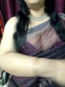 Snapshot of janvi_100 chatting on November 24, 2025, 6:07 pm janvi 100 online show from November 24, 2025, 6:07 pm