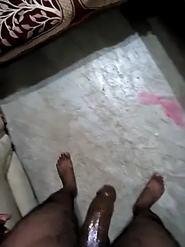 Snapshot of Bull_For_Cuckold_Realmeet chatting on October 24, 2025, 8:22 am Bull For Cuckold Realmeet online show from October 24, 2025, 8:22 am