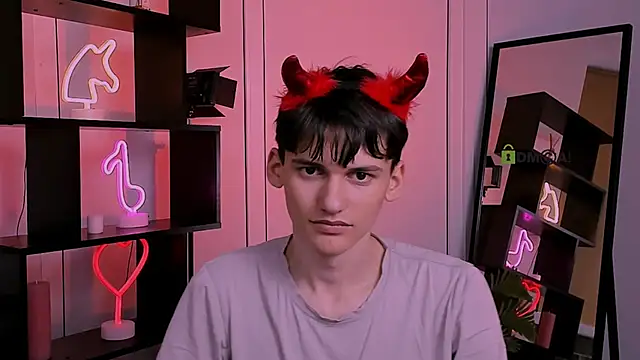 Snapshot of rico_steel chatting on November 6, 2025, 10:10 pm rico steel online show from November 6, 2025, 10:10 pm