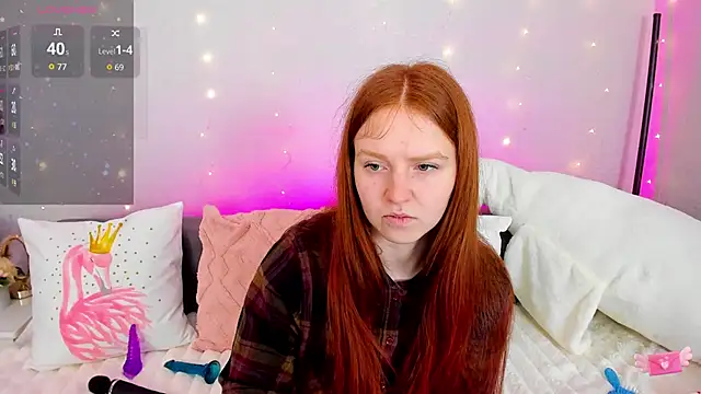 Evarey  online show from April 12, 2026, 5:12 am