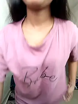 Snapshot of anshika0124 chatting on November 12, 2025, 4:46 am anshika0124 online show from November 12, 2025, 4:46 am