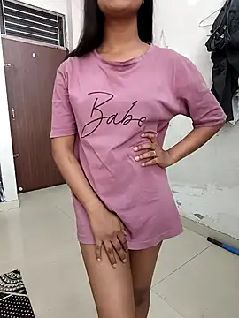 anshika0124 online show from December 20, 2025, 5:14 am