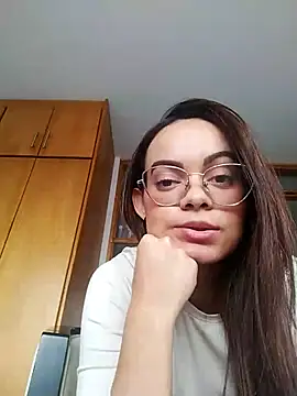 Snapshot of Mia_469 chatting on October 8, 2025, 8:50 pm Mia 469 online show from October 8, 2025, 8:50 pm