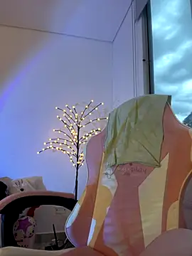 emi star online show from November 19, 2025, 10:32 pm