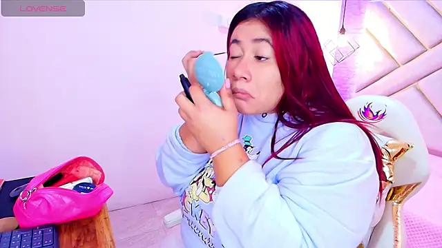 Snapshot of Addyy_02 chatting on October 9, 2025, 11:41 am Addyy 02 online show from October 9, 2025, 11:41 am