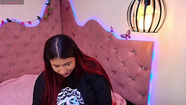 Addyy 02 online show from March 4, 2026, 7:42 pm