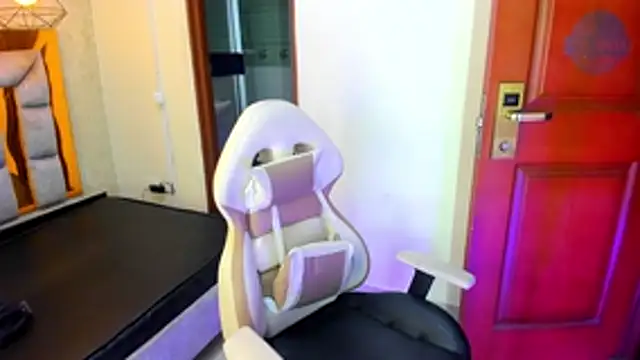 Addyy 02 online show from March 21, 2026, 2:38 am