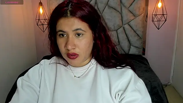 Addyy 02 online show from April 15, 2026, 7:58 pm