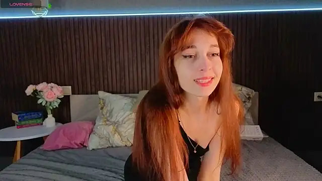 Snapshot of kitsun_ne chatting on November 16, 2025, 8:25 pm kitsun ne online show from November 16, 2025, 8:25 pm