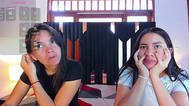 Snapshot of Sofy_and_Mia chatting on October 28, 2025, 12:30 pm Sofy and Mia online show from October 28, 2025, 12:30 pm