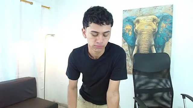 Snapshot of Alancum7 chatting on October 21, 2025, 1:01 pm Alancum7 online show from October 21, 2025, 1:01 pm