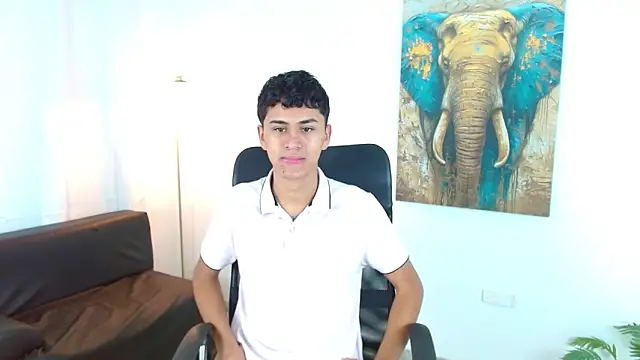 Snapshot of Alancum7 chatting on November 17, 2025, 12:55 pm Alancum7 online show from November 17, 2025, 12:55 pm