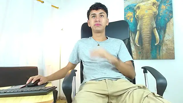 Snapshot of Alancum7 chatting on November 20, 2025, 1:00 pm Alancum7 online show from November 20, 2025, 1:00 pm