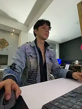 ErosDominant online show from October 30, 2025, 2:02 am