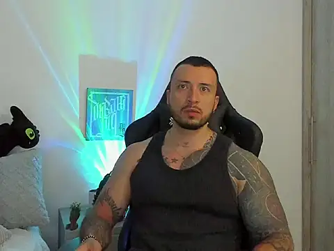 Snapshot of Dave-Max01 chatting on October 26, 2025, 2:17 am Dave-Max01 online show from October 26, 2025, 2:17 am