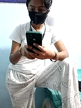 Payal G online show from November 24, 2025, 3:23 pm