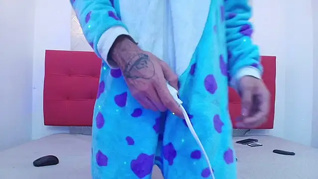 JacobBlackwell  online show from October 31, 2025, 11:55 am