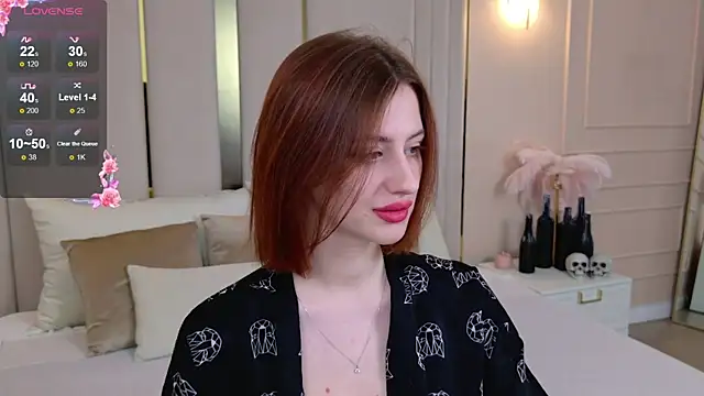 Snapshot of JessiJull chatting on November 2, 2025, 5:04 pm JessiJull online show from November 2, 2025, 5:04 pm