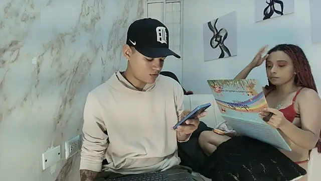 Snapshot of dante_and_kiara chatting on November 16, 2025, 8:58 pm dante and kiara online show from November 16, 2025, 8:58 pm