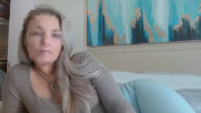 Snapshot of Valerievixxx chatting on October 8, 2025, 5:54 pm Valerievixxx online show from October 8, 2025, 5:54 pm