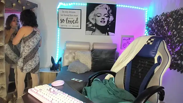 Snapshot of Beatricez chatting on October 30, 2025, 12:01 am Beatricez online show from October 30, 2025, 12:01 am