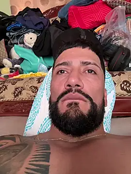 Santiago hot19 online show from November 21, 2025, 5:55 pm