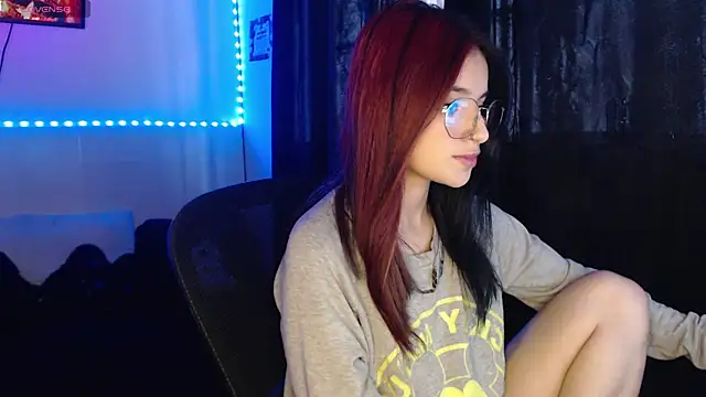 Snapshot of Gia_carangui chatting on October 8, 2025, 12:58 pm Gia carangui online show from October 8, 2025, 12:58 pm