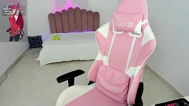 Meghan russo07 online show from November 9, 2025, 10:19 pm