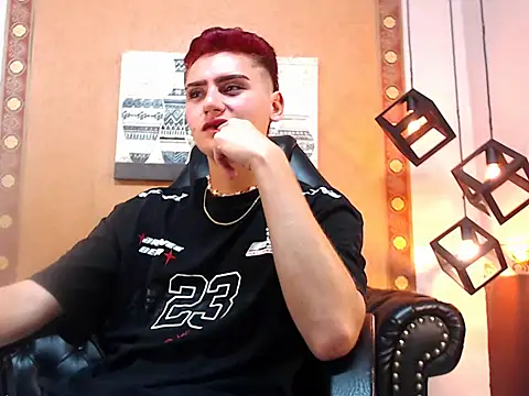 Alex Millerss online show from November 20, 2025, 10:31 pm