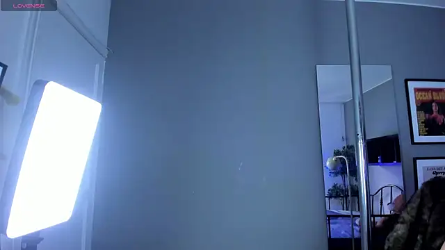 Bayonetta doll online show from January 13, 2026, 12:54 pm