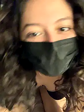 Snapshot of alicacua chatting on November 2, 2025, 2:03 am alicacua online show from November 2, 2025, 2:03 am