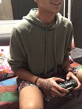 Snapshot of nexus0_o chatting on October 31, 2025, 1:01 pm nexus0 o online show from October 31, 2025, 1:01 pm