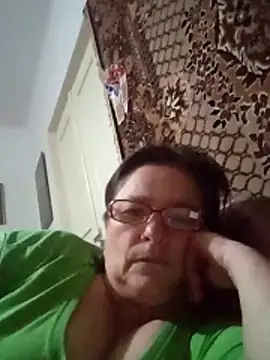 MilaCold5443 online show from November 15, 2025, 5:42 pm