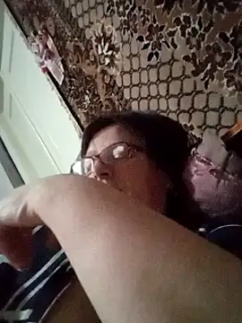 MilaCold5443 online show from March 28, 2026, 7:02 pm