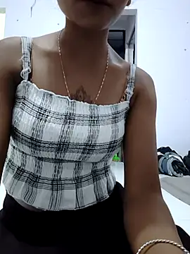 Snapshot of sexy_Lili_01 chatting on October 7, 2025, 5:10 pm sexy Lili 01 online show from October 7, 2025, 5:10 pm